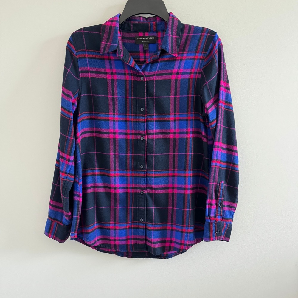 Banana Republic Button Up Authentic Fit Women Size S Plaid Flannel Shirt